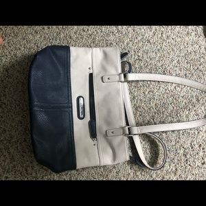 Stone Mountain leather bag